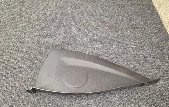 BMW 4 G22 G23 G24 G26 Dashboard side end trim 6994829