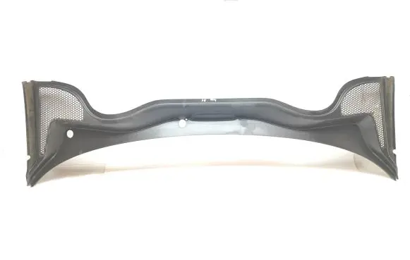 Audi A1 Wiper trim 8X1819415 30102101 8E0819413