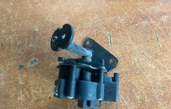 Volkswagen Sharan Vent window/glass motor 7M0847080 95VW847080