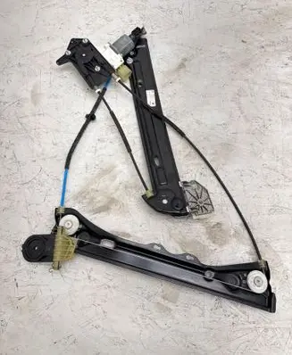 BMW 4 F36 Gran coupe Front door window regulator with motor 7326327