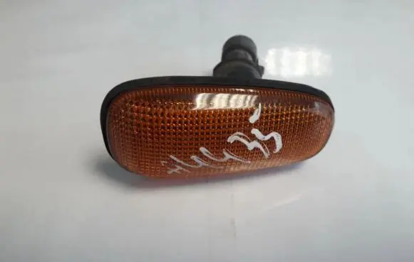 Opel Astra G Front fender indicator light 90560403 09133062