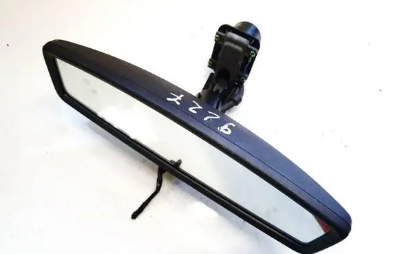 Rear view mirror (interior)