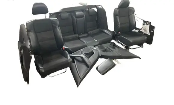 Seat set