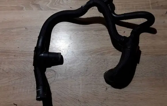Citroen C8 Oil fill pipe 