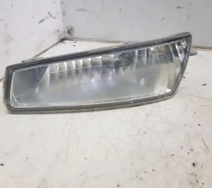 Toyota Avensis Verso Front fog light 11477978