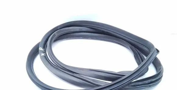 Honda CR-V Front door rubber seal
