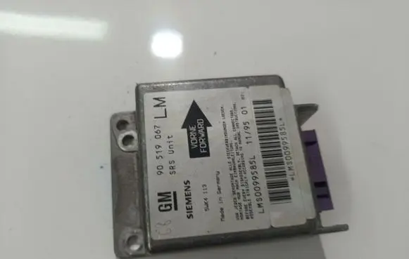 Opel Astra F Airbag control unit/module 90519067