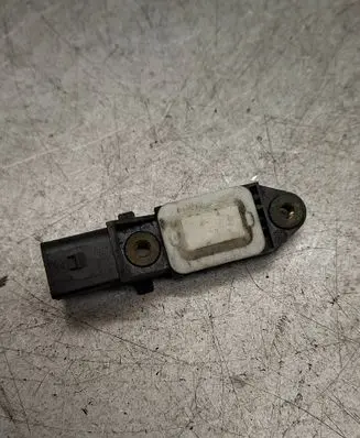 Mercedes-Benz E W211 Airbag deployment crash/impact sensor 0028201326