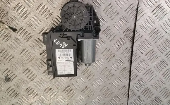 Audi A4 S4 B7 8E 8H Front door window regulator with motor 8e1959802b