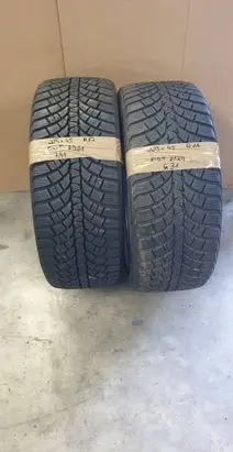 Seat Leon (5F) R17 winter tire 