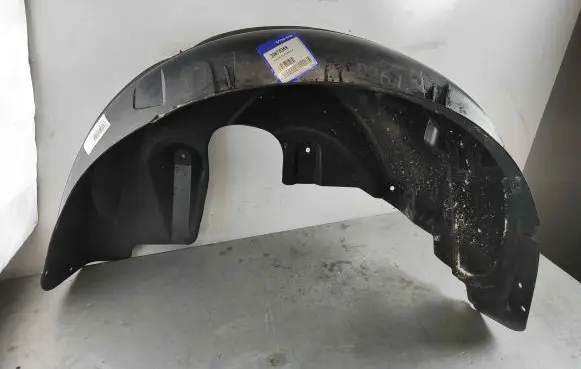Volvo XC70 Rear arch fender liner splash guards 30678369 8650276