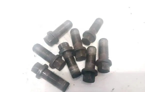 Mazda 6 Nuts/bolts 