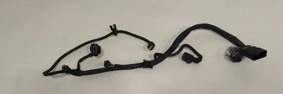 Porsche Cayenne (92A) Fuel injector wires 06E971627M