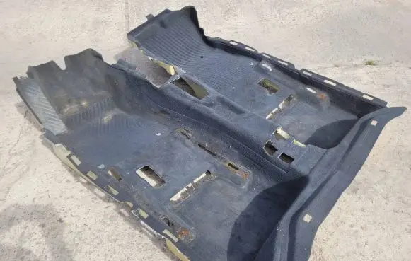 Audi A4 S4 B8 8K Front floor carpet liner 8K1863021 2533098 T5C2AAAE9AM