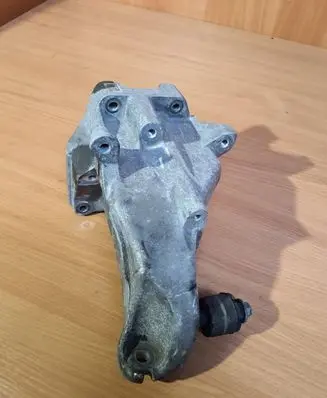 Infiniti Q50 Engine mounting bracket A6512235104