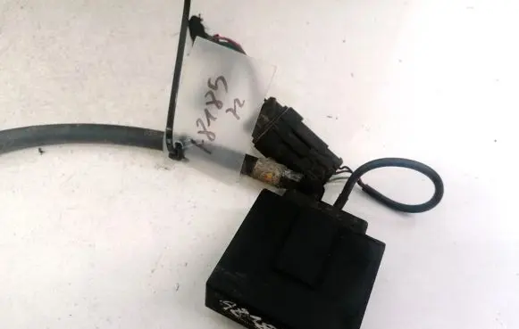 Subaru Outback LP gas control unit module E1367R010036