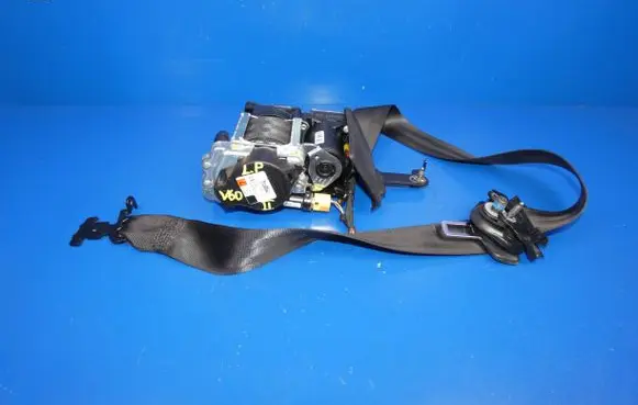 Volvo V60 Front seatbelt 