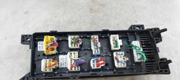 KIA Sorento Fuse module 911603E070 BE0700508190124 050819