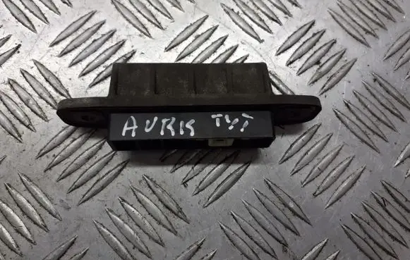 Toyota Auris 150 Tailgate/trunk/boot exterior handle