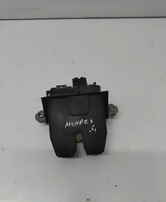 Ford Mondeo MK IV Tailgate/trunk/boot lock/catch/latch 01041312001