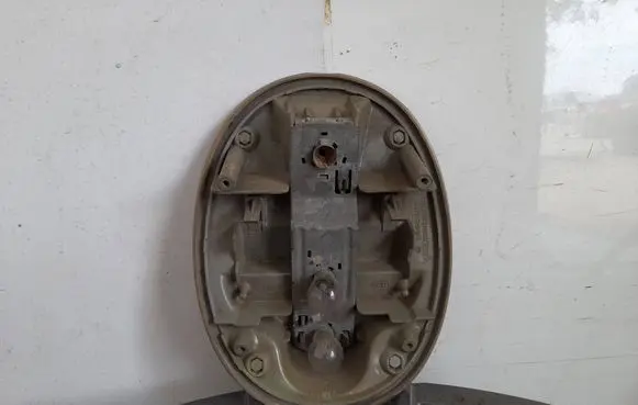 Volkswagen Beetle 1500 Tail light part 135945231