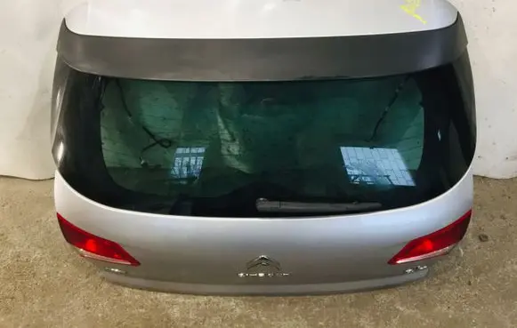 Citroen C4 II Truck tailgate 