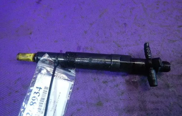 Ford Mondeo Mk III Fuel injector 0432133800