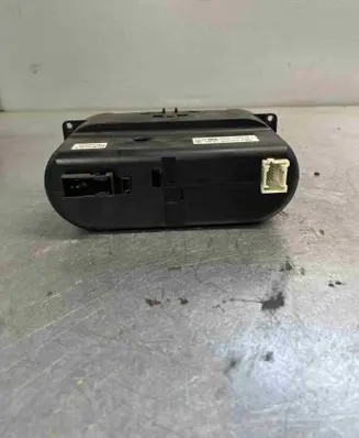 Climate control/heater control trim