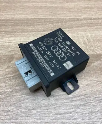 Audi Q7 4L Light module LCM 8P0907357F 5LA008379