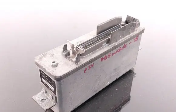 BMW 5 E34 ABS control unit/module 34521160413 26200288 0265103047