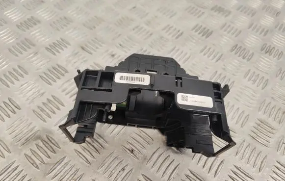 Volvo XC60 Other devices 31313811