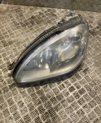 Mercedes-Benz S W220 Headlight/headlamp A2208202361 2208202361