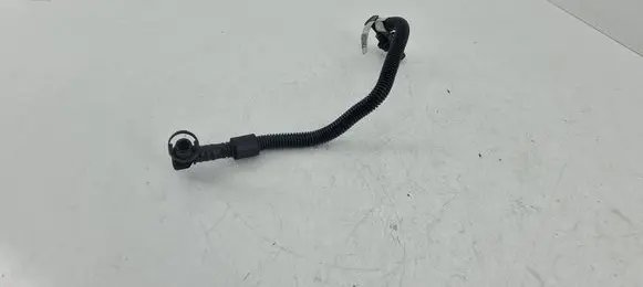 Audi SQ7 Breather/breather pipe/hose 057734J