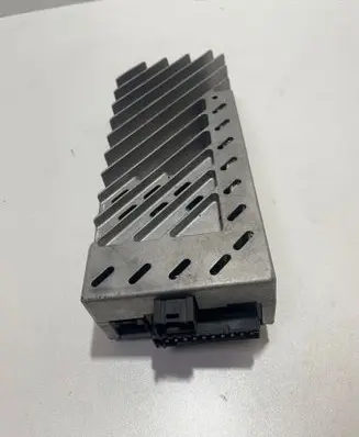 BMW 5 G30 G31 G38 Sound amplifier 6995392