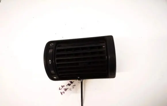 Audi A4 S4 B5 8D Dash center air vent grill 8d1820902