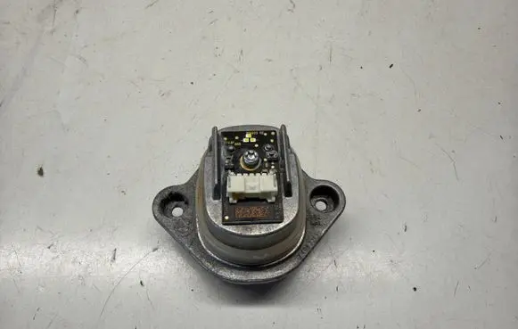 BMW 7 G11 G12 LED ballast control module 74087319