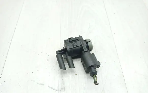 Audi A3 S3 8P Turbo solenoid valve 1K0906283A