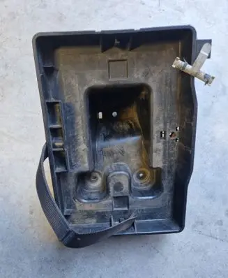 Ford Mustang V Battery tray 4R3310723A