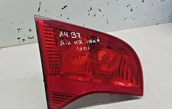 Audi A4 S4 B7 8E 8H Tailgate rear/tail lights 8E9945093 nr1801