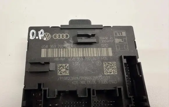 Audi A6 C7 Door control unit/module 4G8959792E