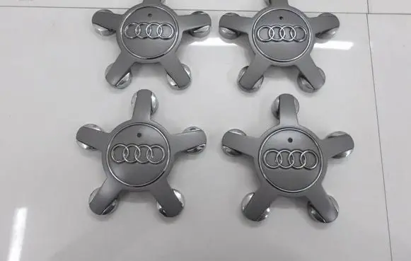 Audi A6 S6 C6 4F Original wheel cap 4F0601165