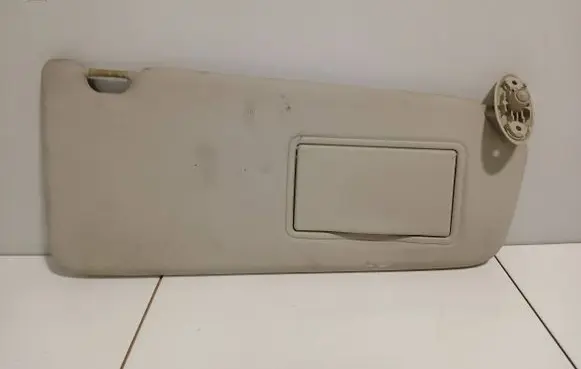Land Rover Freelander 2 - LR2 Sun visor