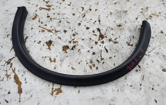 Nissan Juke I F15 Front arch trim 