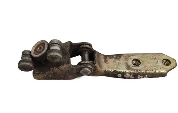 Volkswagen Multivan T4 Sliding door middle roller runner 701843336A 701843335A