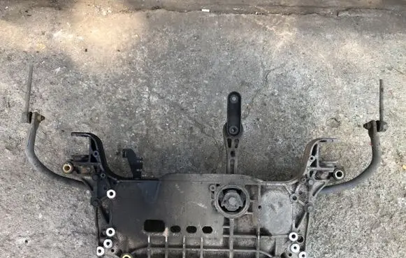 Audi Q3 8U Front subframe 3C0199369H