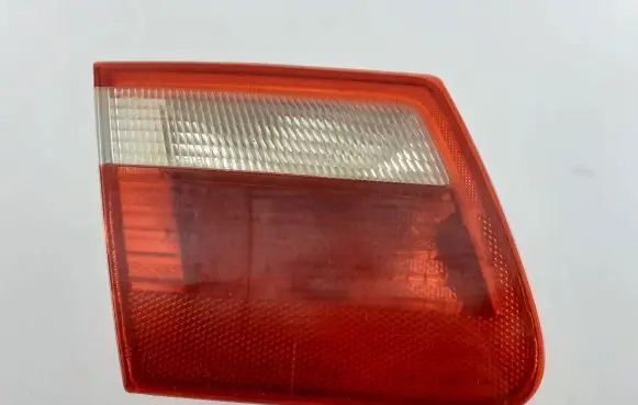 BMW 3 E46 Tailgate rear/tail lights 6907937