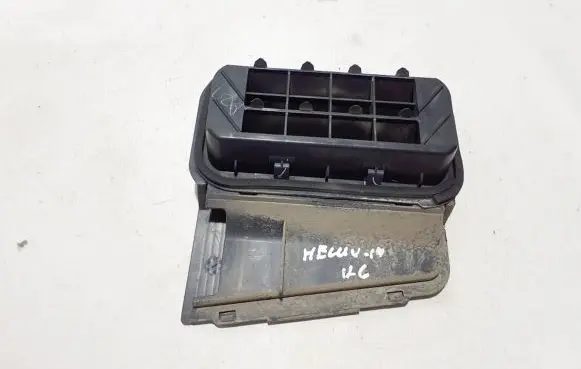Toyota Hilux (AN120, AN130) Fender grill 629400K230