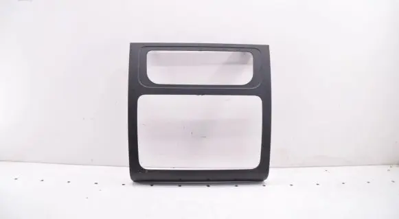 Volkswagen Touran I Radio/GPS head unit trim 1T0858071R