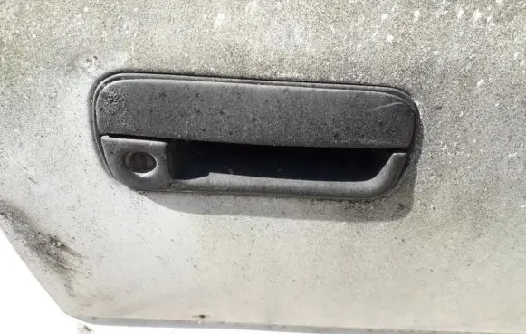 Hyundai Pony Front door exterior handle