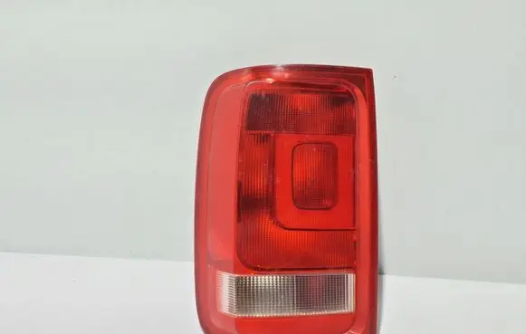 Volkswagen Amarok Rear/tail lights 2H1945095G